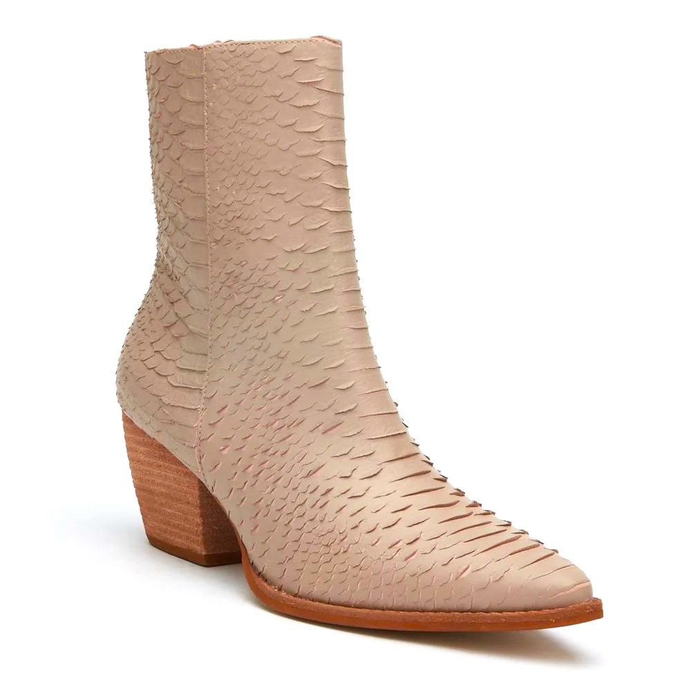 NWOT Matisse Caty Ankle Boots in Ivory Snake size 10